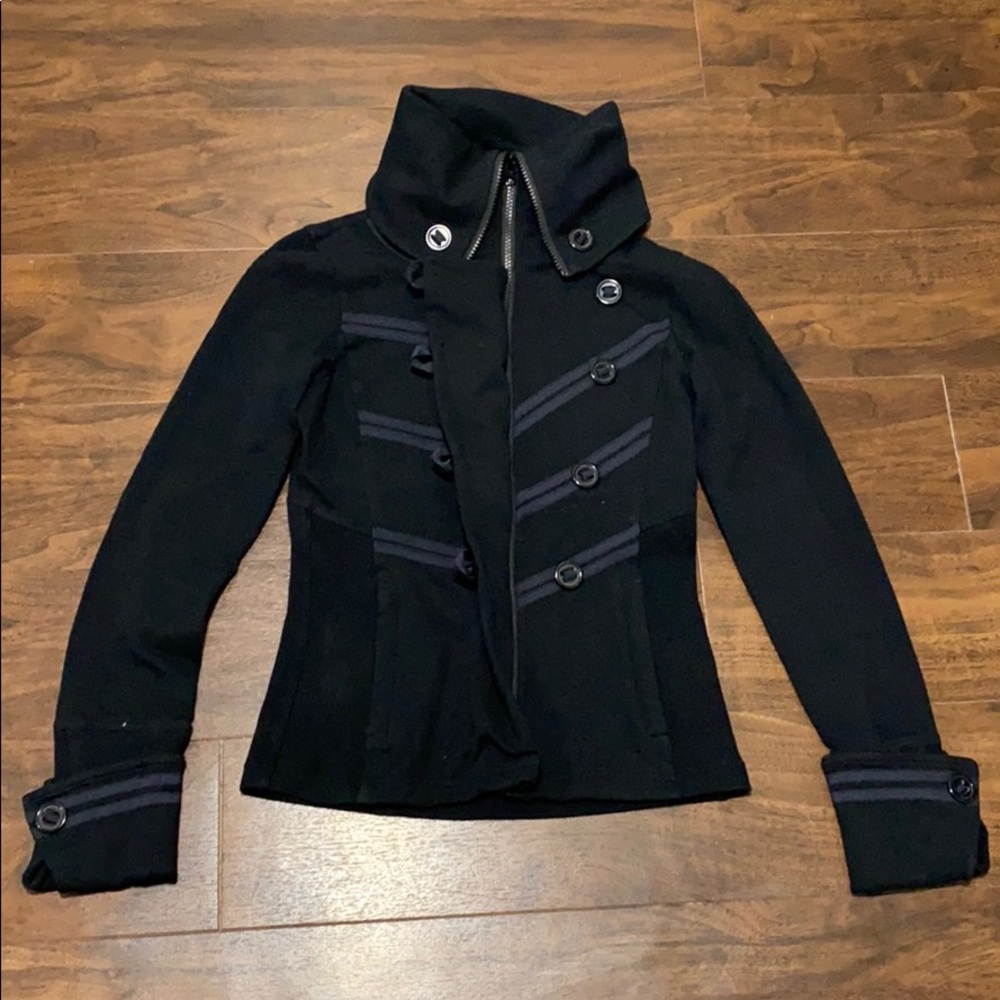 Lululemon military jacket with cowl neck size 4